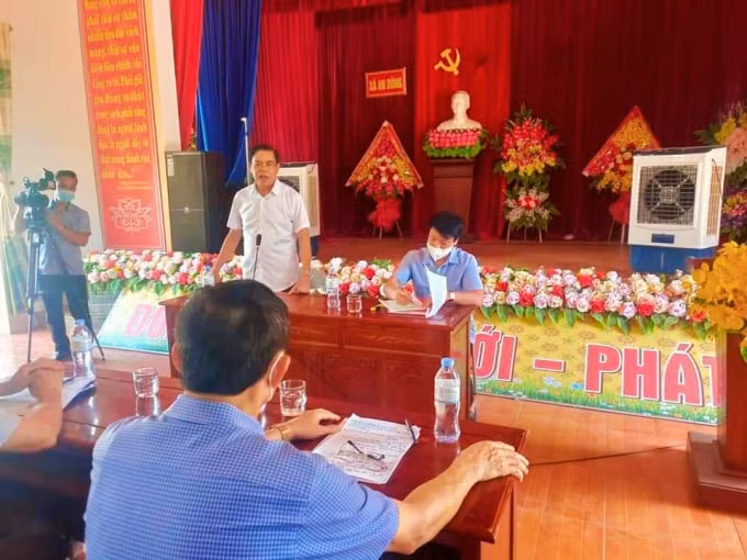 Chủ tịch UBND tỉnh Võ Trọng Hải chủ trì làm việc với các cấp, ngành và công ty Khánh Giang
