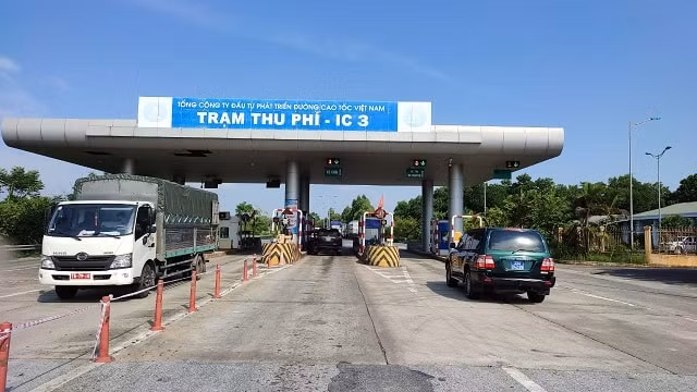 Miễn thu phí đầu tuyến cao tốc Nội Bài - Lào Cai qua địa bàn Thành phố Hà Nội để hỗ trợ phòng chống dịch COVID-19. Ảnh minh họa