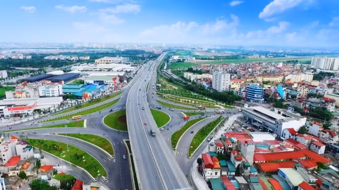Đảng bộ, chính quyền và nhân dân quận Long Biên đang hướng tới kỷ niệm 16 năm thành lập bằng hành động cụ thể, thiết thực.