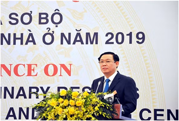 Phó Thủ tướng Vương Đình Huệ phát biểu tại Hội nghị trực tuyến công bố kết quả sơ bộ Tổng điều tra Dân số và nhà ở năm 2019. Ảnh: VGP