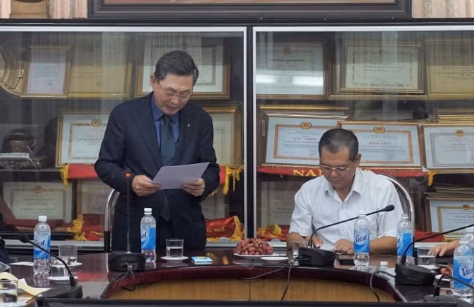 Ông Woo Jong Soon – Chủ tịch Tập đoàn Asia Today bày tỏ mong muốn hợp tác với Đài PT-TH Hà Nội trong tương lai. Ảnh: PV