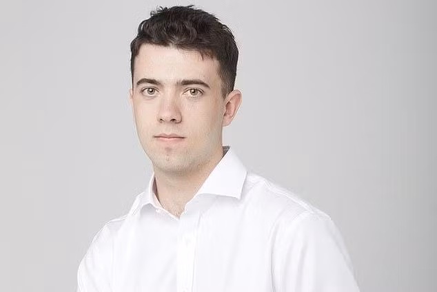 Steven Edginton (Ảnh: Daily Mail)