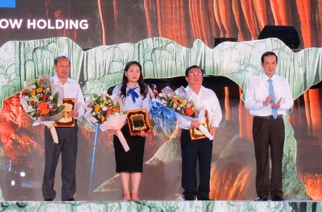 Hang động Quảng Bình 5-2