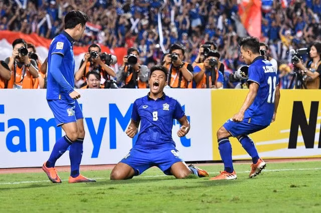 Bóng đá Thái Lan cũng đang rất quyết tâm để có thể đồng đăng cai World Cup 2034. Ảnh: AFF