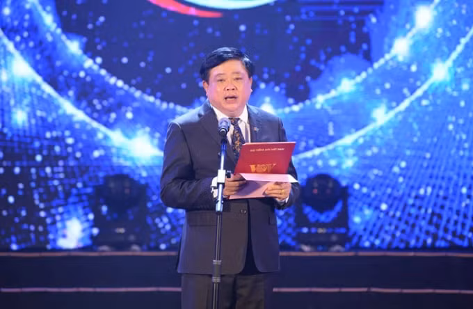 Đồng chí Nguyễn Thế Kỷ, Tổng Giám đốc Đài TNVN - Trưởng Ban Chỉ đạo Cuộc thi Tiếng hát ASEAN+3 lần thứ 2 - năm 2019 phát biểu. Ảnh: PV