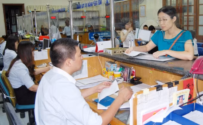 Tiếp nhận hồ sơ các đơn vị, doanh nghiệp nợ, trốn đóng BHXH, BHYT, BH thất nghiệp do cơ quan BHXH (Ảnh TL)