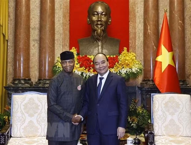 cung co quan he huu nghi hop tac tot dep giua viet nam va nigeria hinh 1