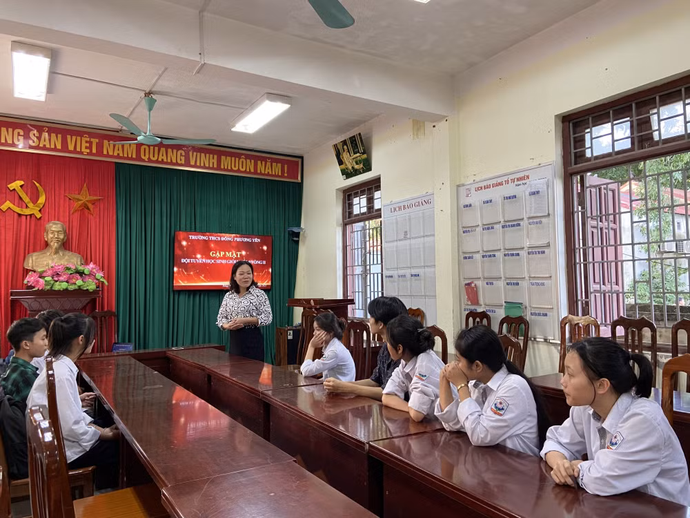 truong thcs dong phuong yen khong ngung doi moi trong cong tac cong tac day va hoc hinh 2