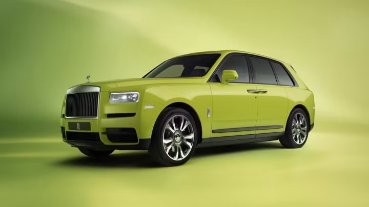 rolls royce ra mat phien ban cullinan inspired by fashion hinh 1