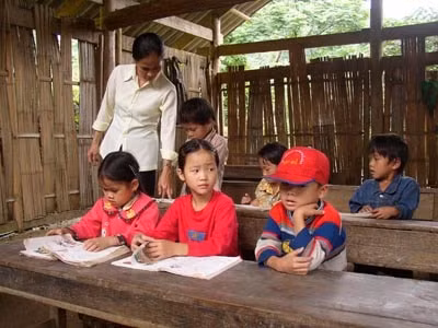 khan truong tuyen dung giao vien khac phuc tinh trang thieu giao vien hinh 1