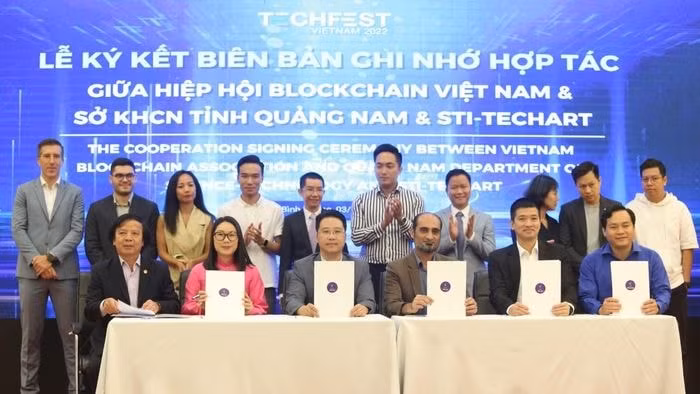 bao ton van hoa nghe thuat tren khong gian mang hinh 3