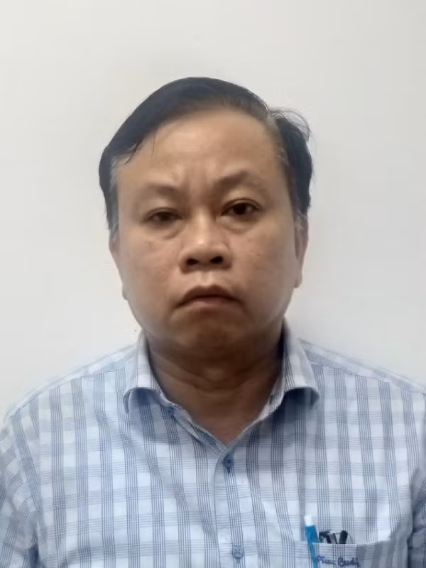bat tam giam pho truong ban ban quan ly cac khu kinh te binh duong hinh 1