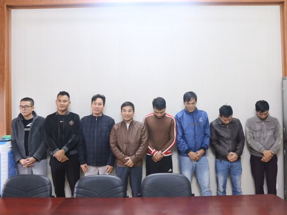 bat 8 doi tuong ep no mot phu nu 25 ty dong vi gioi thieu nguoi khac vay tien hinh 1