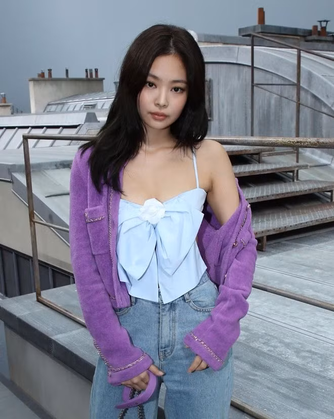 Jennie có gu thời trang xứng đáng trở thành hình mẫu của giới trẻ.