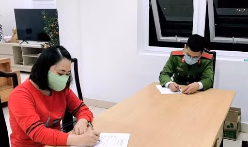 Phạt 15 triệu đồng 2 thanh niên gian dối trong khai báo y tế Covid-19. Ảnh: TL