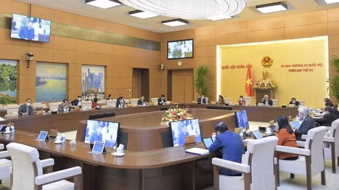 Quang cảnh phiên họp thứ 53 của Ủy ban Thường vụ Quốc hội.