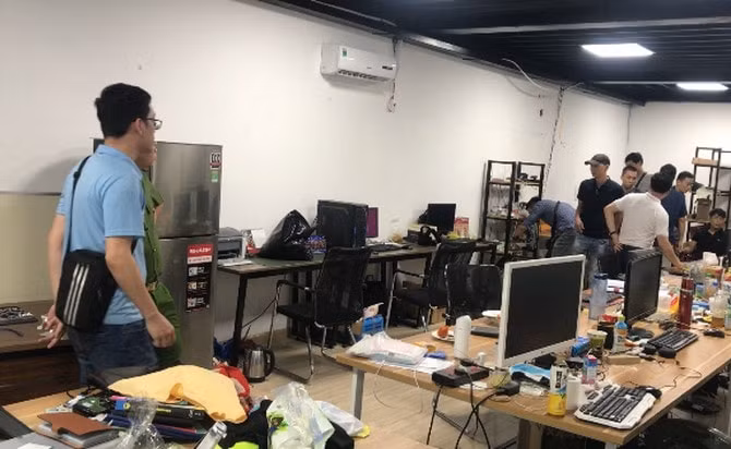 Phá đường dây đánh bạc 64 nghìn tỷ đồng ở Hà Nội