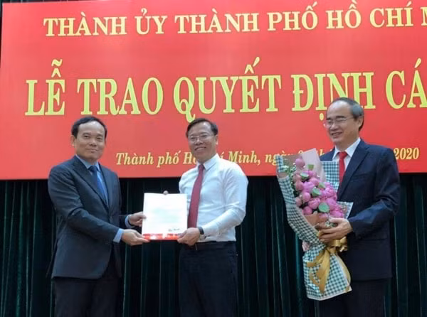 Thư ký Bí thư Thành ủy Nguyễn Thiện Nhân làm Chánh văn phòng Thành ủy TP HCM
