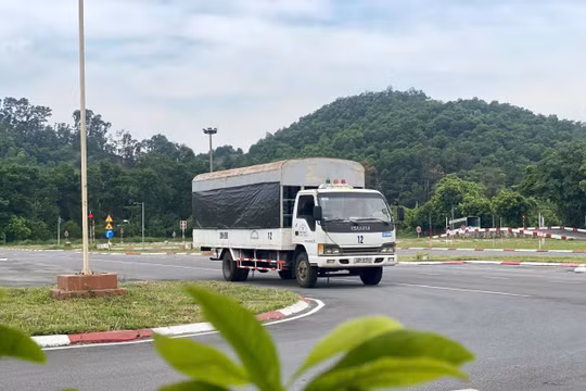 Bỏ bài thi mô phỏng, hướng tới thực chất trong đào tạo, sát hạch lái xe