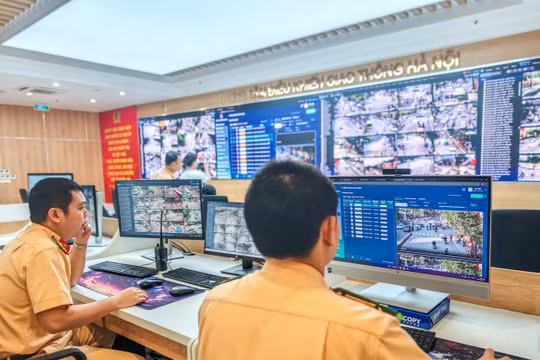 Hà Nội: Camera AI giúp nâng cao hiệu quả xử lý vi phạm, phòng ngừa ùn tắc 