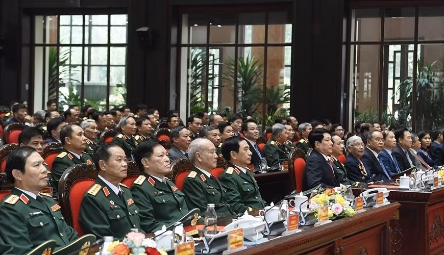 cac the he can bo chien si dan quan tu ve da het long trung thanh voi to quoc voi dang nha nuoc nhan dan hinh 2