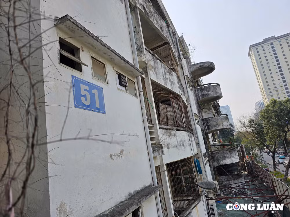 sau nhieu nam tam cu cu dan 51 huynh thuc khang sap tro lai noi o cu hinh 2