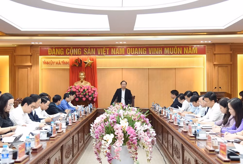 ky 3 su quyet liet cua he thong chinh tri bien chu truong thanh hien thuc hinh 4