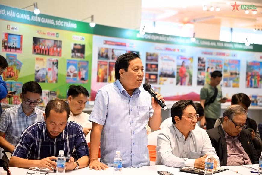 nhung dau an trong cong tac dao tao boi duong nghiep vu bao chi tai quang tri hinh 2