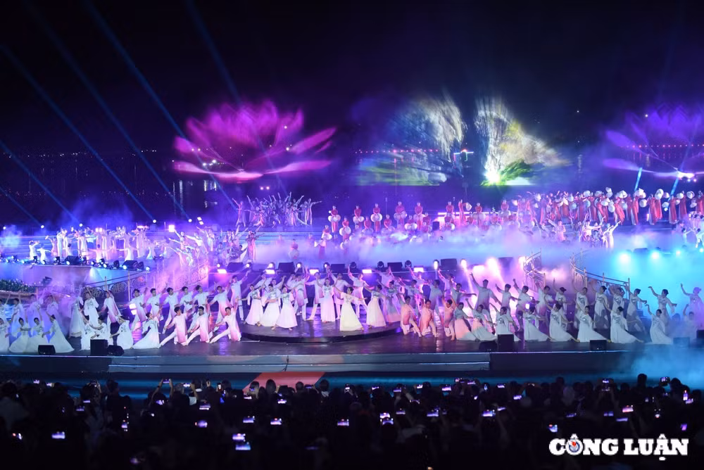 hoanh trang le khai mac nam du lich quoc gia hue 2025 hinh 3