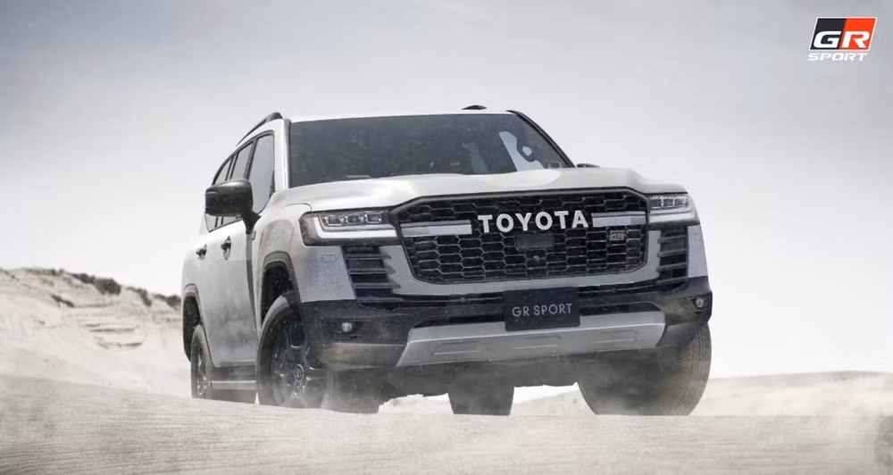 he lo toyota land cruiser 300 moi 2026 man hinh gan gap doi them cong nghe adas trang bi tieu chuan hinh 1