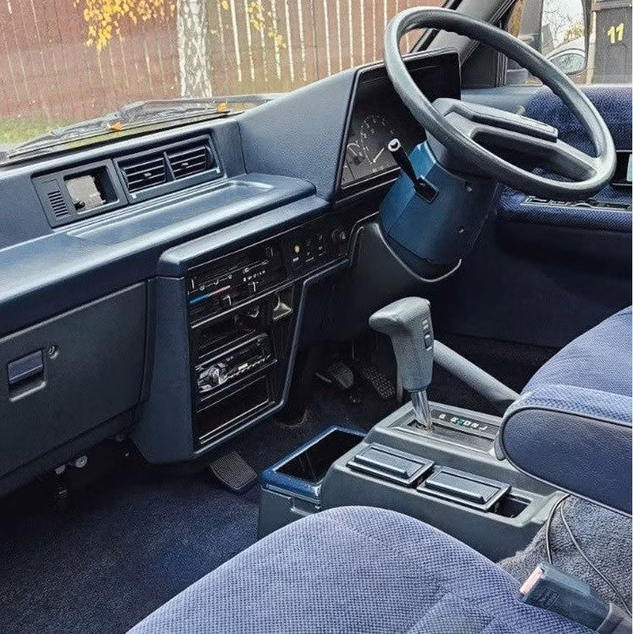 toyota 1987 nhung chiec xe hiem nhat tai anh hinh 2