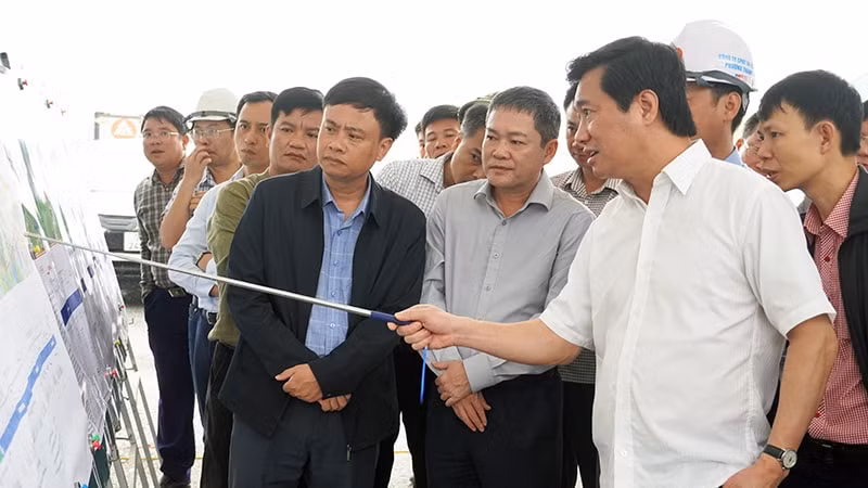 quyet tam ve dich dung han du an cao toc vung ang bung tang toc thi cong hinh 1