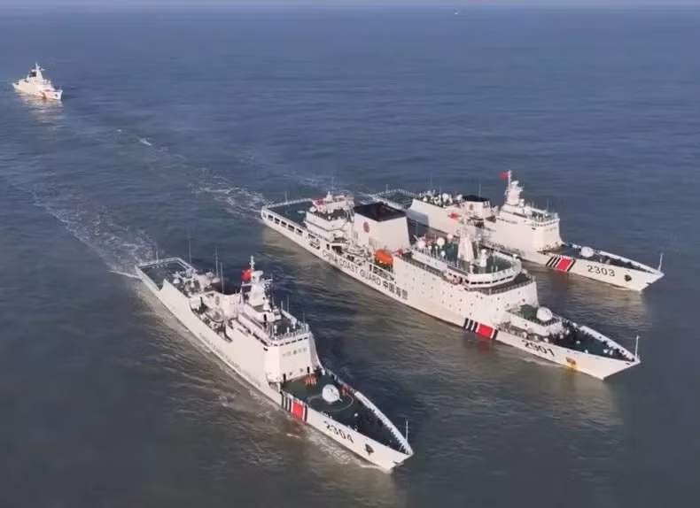 tau tuan duyen quai vat cua trung quoc pho truong suc manh hinh 1