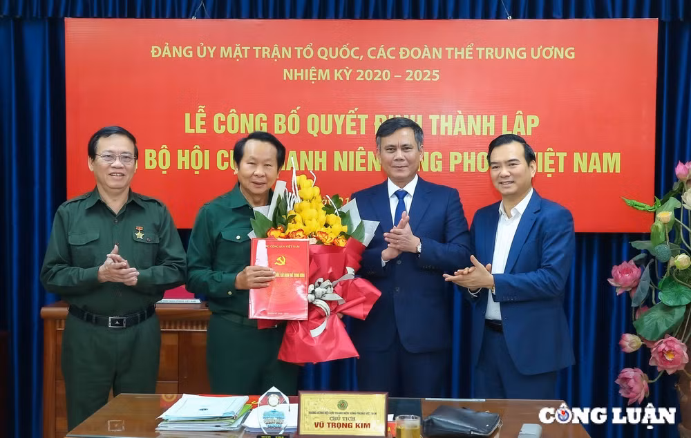 dong chi than duc nam duoc chi dinh giu chuc bi thu chi bo hoi cuu thanh nien xung phong viet nam hinh 2