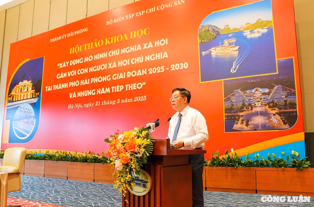 Đồng chí Nguyễn Trọng Nghĩa - Bí thư Trung ương Đảng, Trưởng Ban Tuyên giáo và Dân vận Trung ương đánh giá cao sự phối hợp giữa Thành ủy Hải Phòng và Tạp chí Cộng sản trong nghiên cứu, xây dựng Đề án và tổ chức Hội thảo