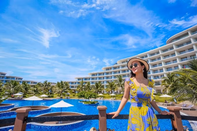Tận hưởng mùa Thu trên biển Quy Nhơn cùng dịch vụ Sở hữu kỳ nghỉ của FLC Holiday.