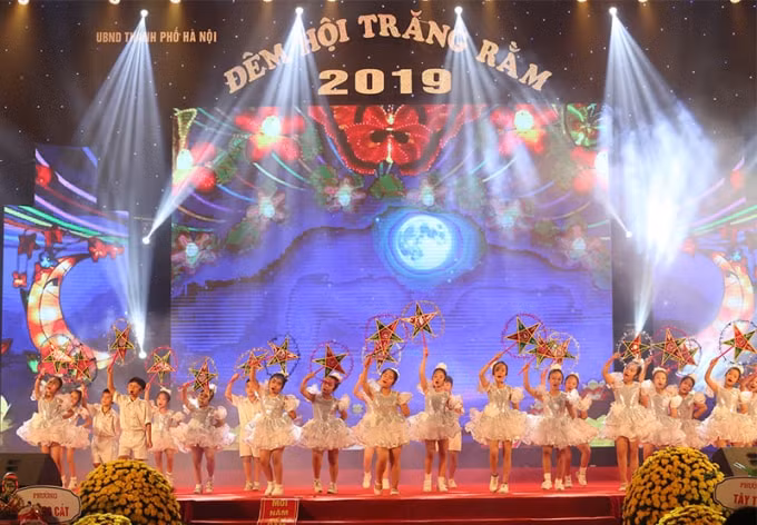 Tiết mục văn nghệ chào mừng 
