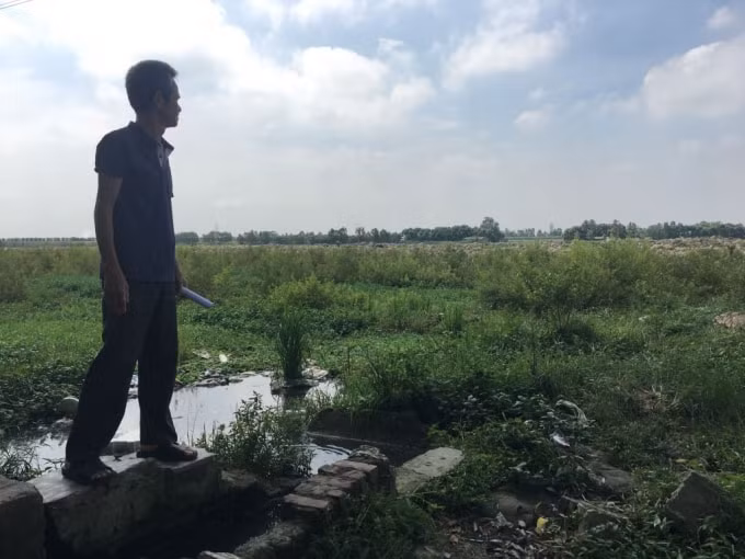 Việc cưỡng chế đã gây hư hỏng cả trăm mét mương tưới tiêu phục vụ sản xuất của nông nghiệp.