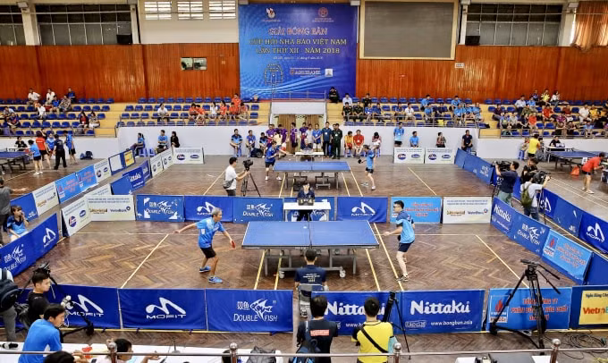 Giải bóng bàn Cúp Hội Nhà báo Việt Nam lần thứ XII – năm 2018 được tổ chức thành công với hơn 200 VĐV tham gia. Ảnh: PV