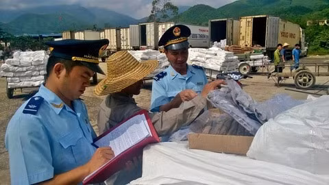 Pháp luật về xuất xứ hàng hóa hiện nay còn chưa thật cụ thể, chưa bao quát được đẩy đủ các trường hợp, chế tài xử phạt còn nhẹ, chưa đủ sức răn đe. (Ảnh minh họa)