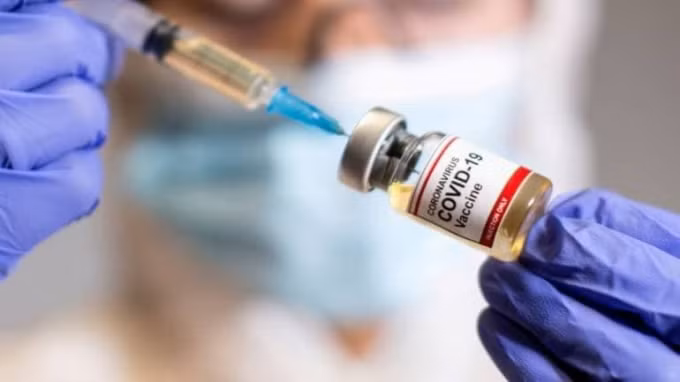 Vắc xin Covid-19 của Moderna. Ảnh: Reuters