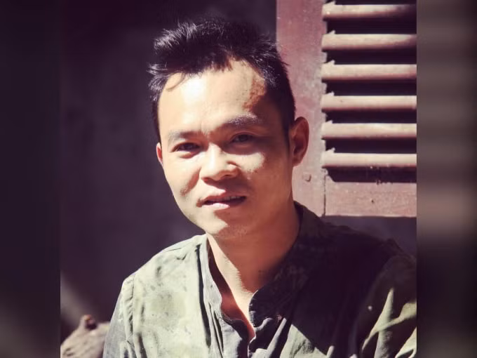Họa sĩ Phạm Nhật Chinh.