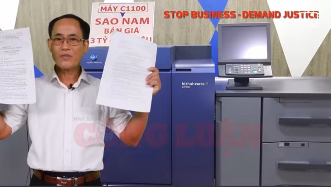 Luật sư Lương Vĩnh Kim bên hai Bản án sơ thẩm, phúc thẩm trái ngược nhau. Và hậu quả sau Bản án phúc thẩm là ông phải mất hơn 3,4 tỷ đồng chỉ để ôm một cái máy in C1100 của hãng Konica Minolta không hoạt động được. (Ảnh - Chính kỳ)