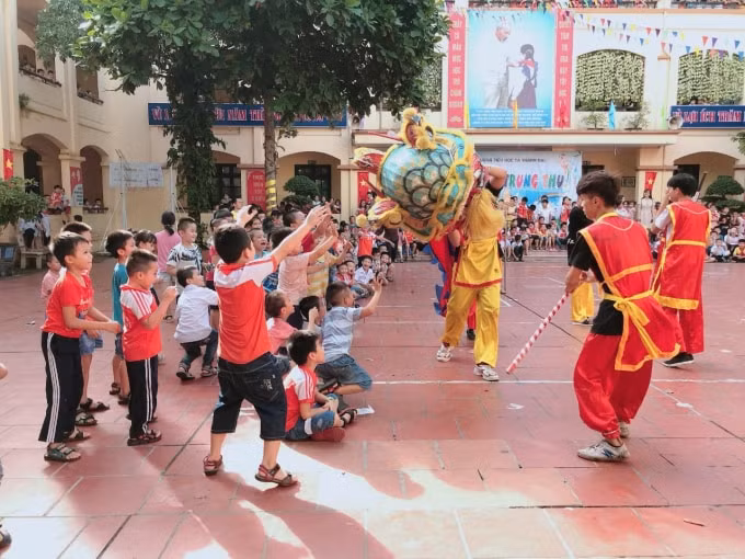 Nhiều hoạt động vui chơi cho học sinh được tổ chức hàng năm.