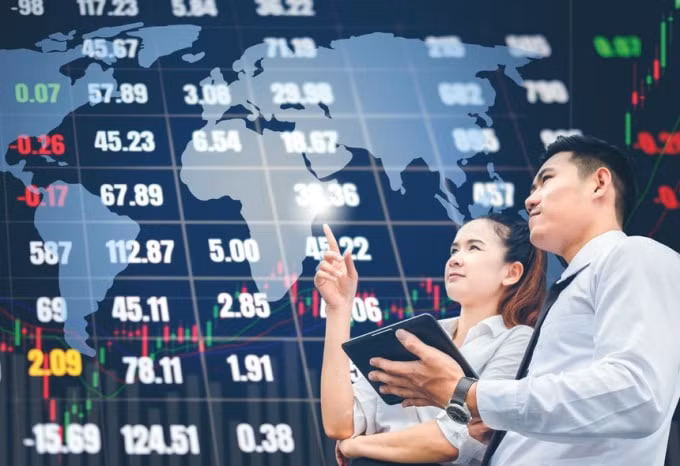 Với khối lượng giao dịch đạt mức cao nhất 356.033 hợp đồng vào ngày 29/7 và OI cao nhất lên tới 52.767 hợp đồng vào ngày 10/11 đã thiết lập nên những kỷ lục mới cho thị trường chứng khoán phái sinh trong năm 2020.&nbsp;