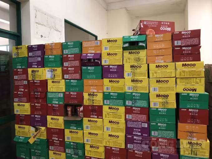 Hàng hóa nhập lậu, không hóa đơn chứng từ, không bảo đảm an toàn thực phẩm ảnh hưởng xấu sức khỏe người tiêu dùng, có thể dẫn tới ngộ độc