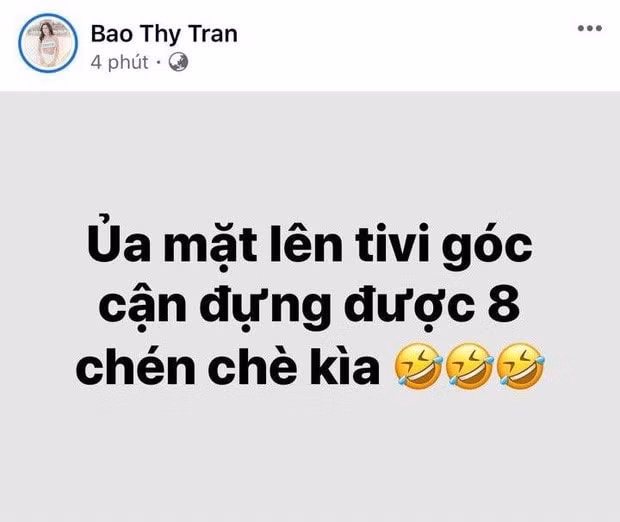 Bảo Thy tự đăng đàn trên trang cá nhân.