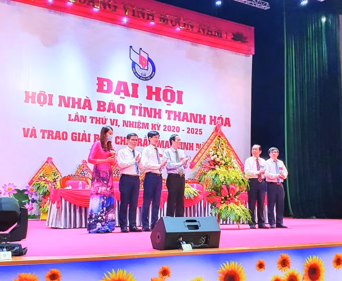 Đại hội lần thứ 6 - HNB Thanh Hóa.