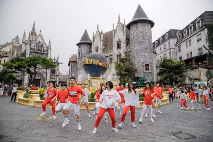 10- Đội thi tại Bà Nà