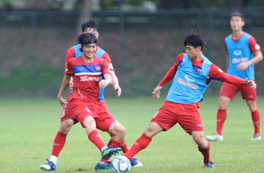 Tuấn Anh sẽ có cơi hội sát cánh cùng các đồng đội ở ĐTQG Việt Nam khi tham dự King's Cup 2019. Ảnh: NLĐ.